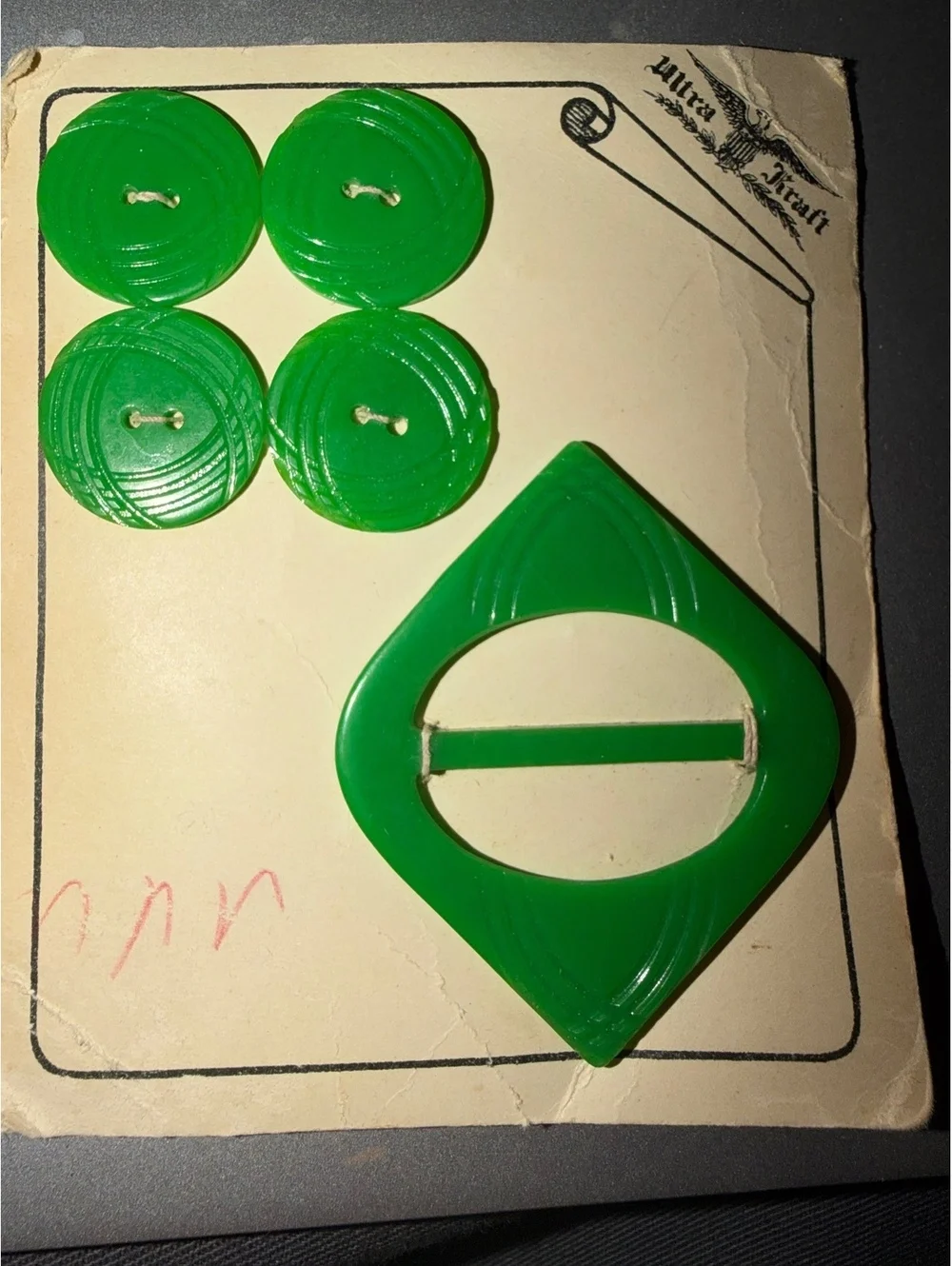 Vintage Green Plastic Buttons and Buckle Set – Retro Sewing,
